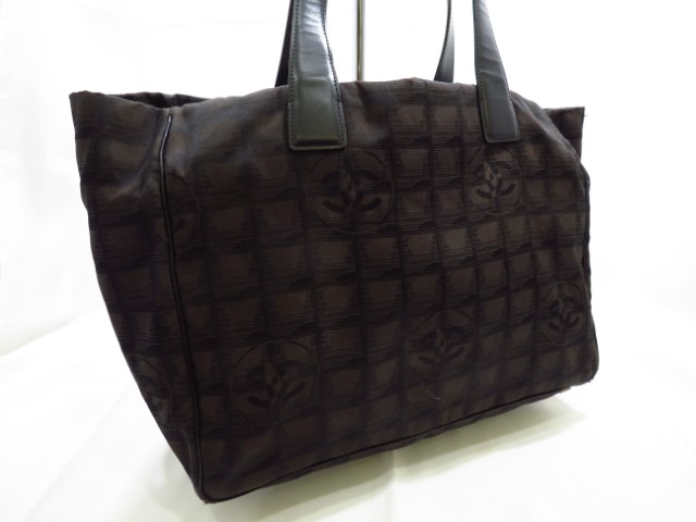 シャネル　バッグ