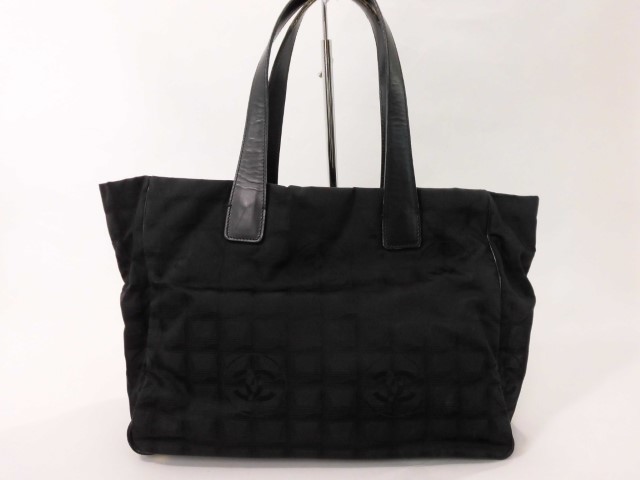 シャネル　バッグ