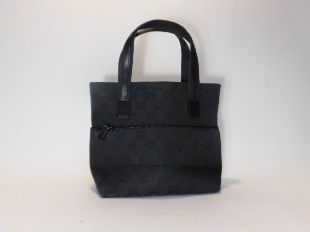 グッチ　バッグ