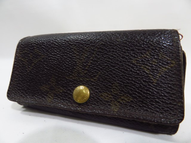 ルイヴィトン　キーケース