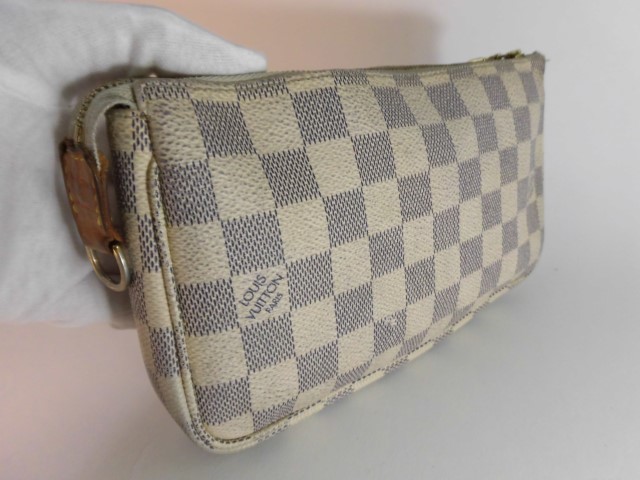 ルイヴィトン　化粧ポーチ